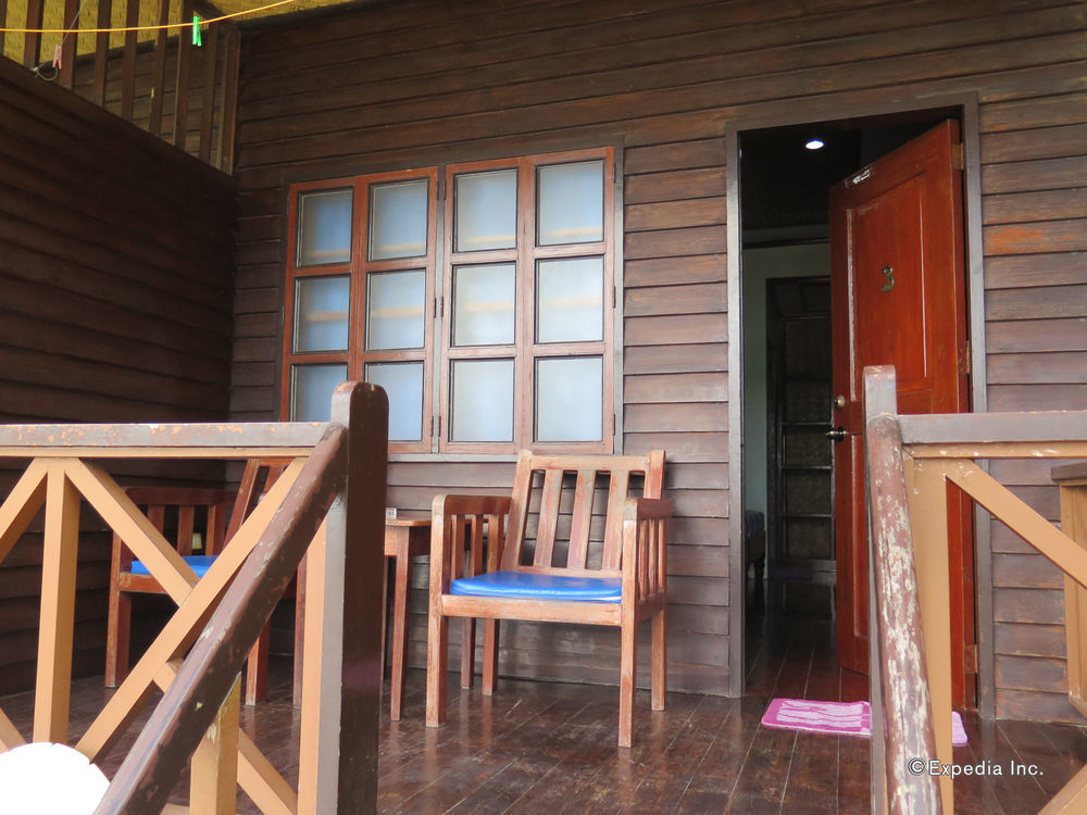 โรซานนา เพนชั่น Hotel เอลนิโด ภายนอก รูปภาพ