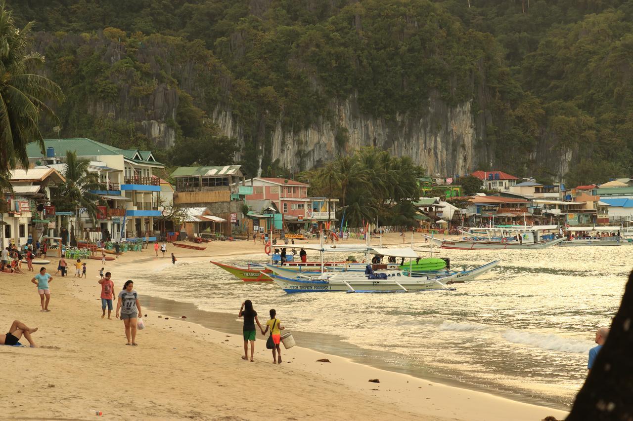 โรซานนา เพนชั่น Hotel เอลนิโด ภายนอก รูปภาพ