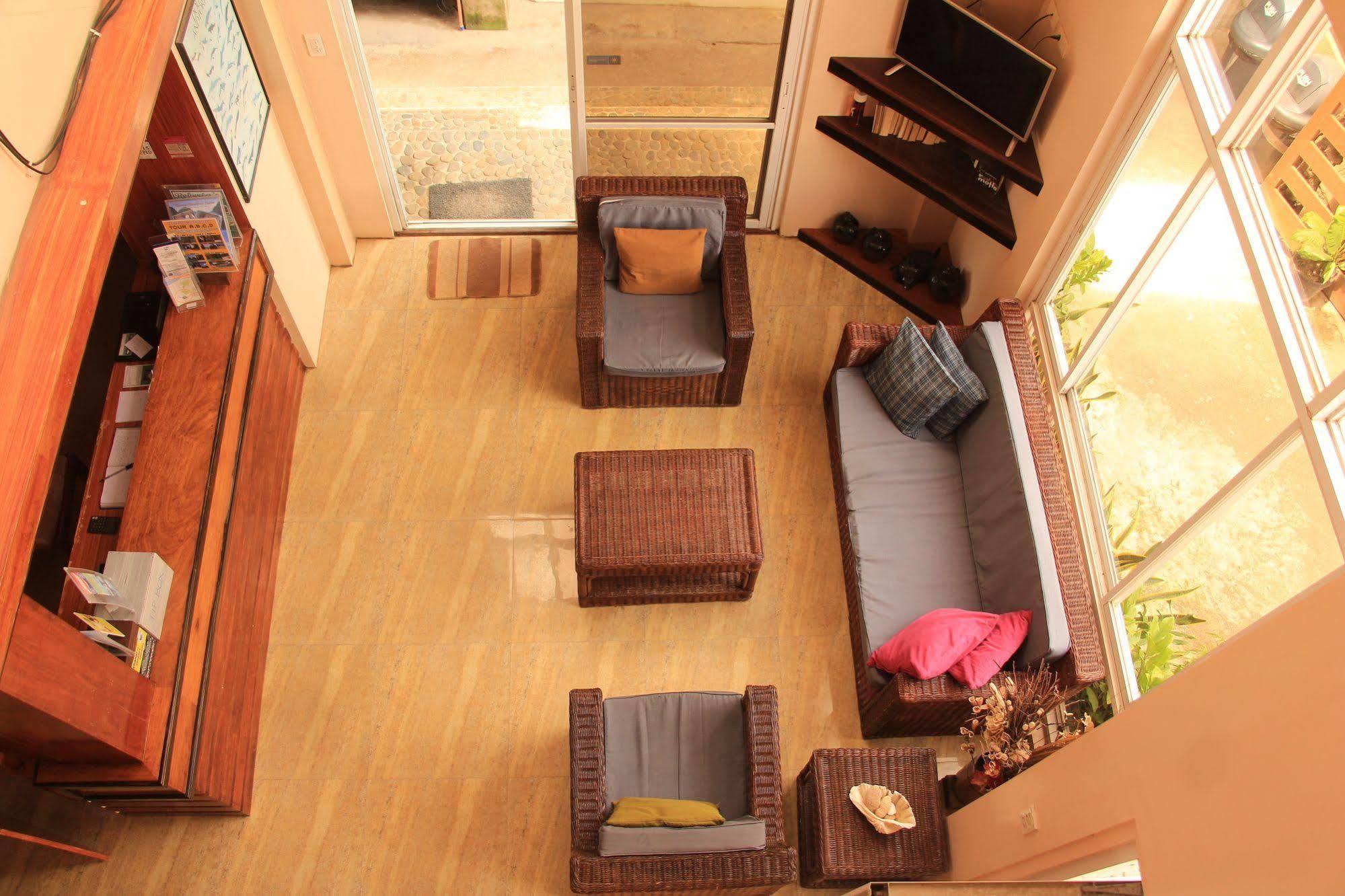 โรซานนา เพนชั่น Hotel เอลนิโด ภายนอก รูปภาพ